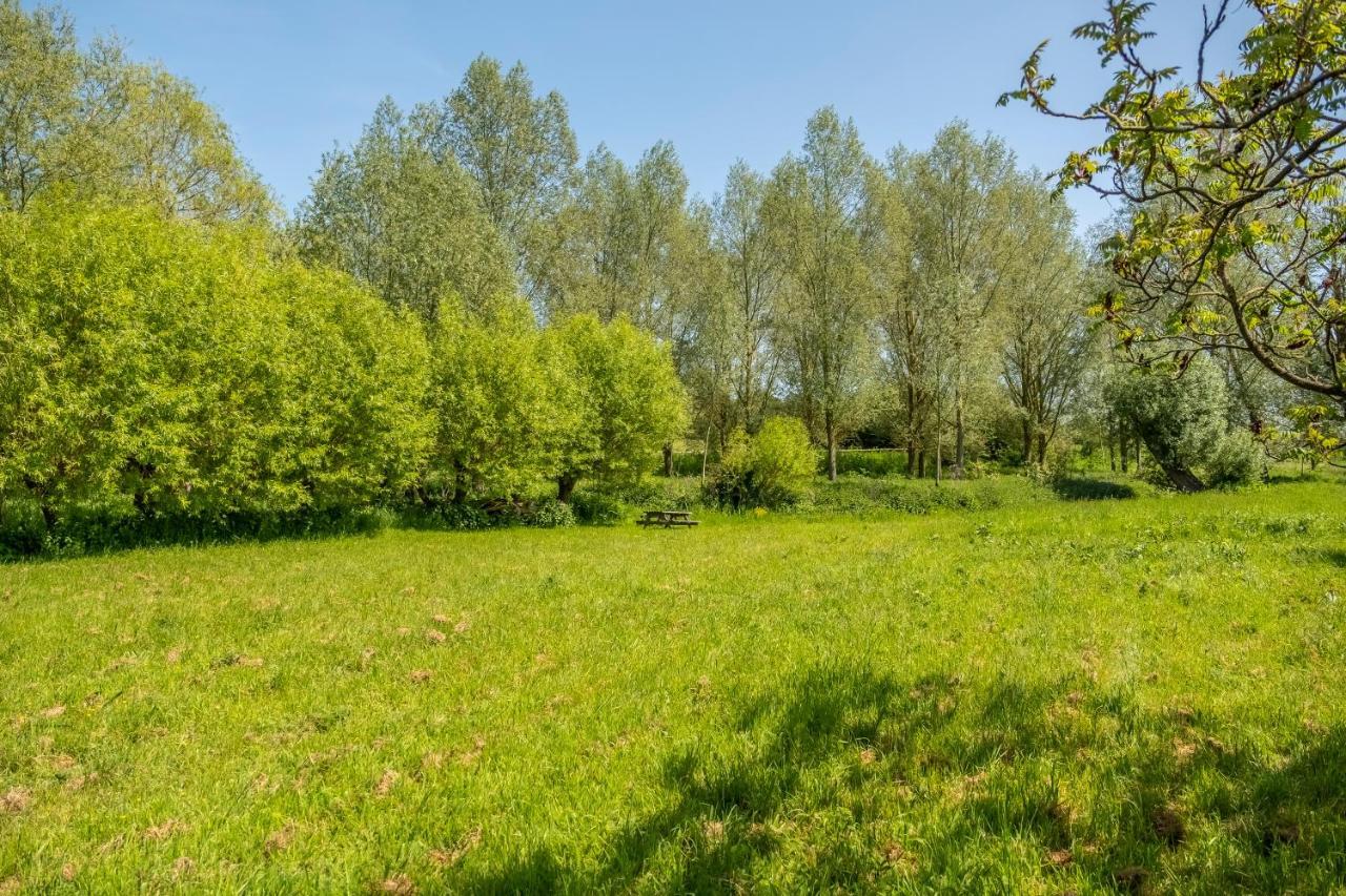 Вилла Ultimate Constable Country Rural Retreat - The Pump House Колчестер Экстерьер фото
