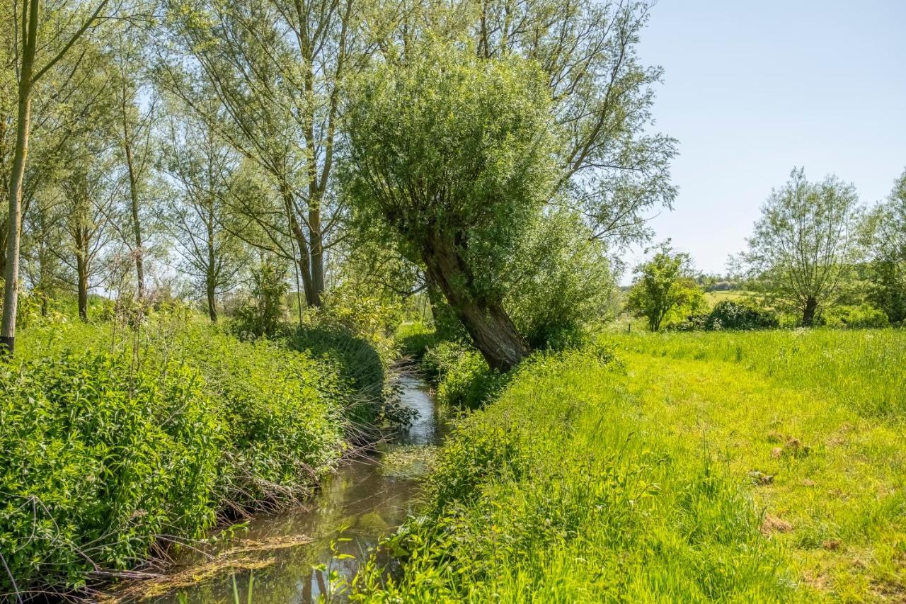 Вилла Ultimate Constable Country Rural Retreat - The Pump House Колчестер Экстерьер фото
